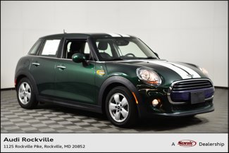 Used 2016 MINI Cooper 4-Door Hardtop image 1