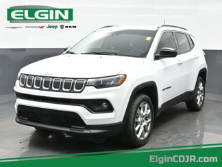 Used 2022 Jeep Compass Latitude image 1