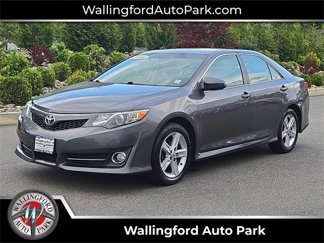 Used 2014 Toyota Camry SE image 1