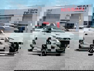 Used 2022 Nissan Altima 2.5 SR image 1