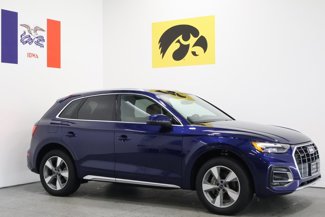 Used 2024 Audi Q5 2.0T Premium w/ Convenience Package image 1