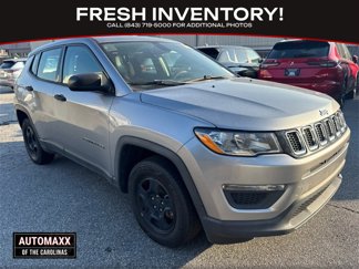 Used 2018 Jeep Compass Sport image 1