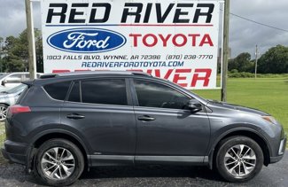Used 2018 Toyota RAV4 XLE image 1