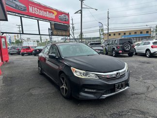 Used 2017 Honda Accord Sport image 1