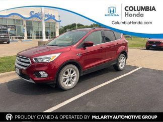 Used 2018 Ford Escape SE w/ SE Sync 3 Package image 1