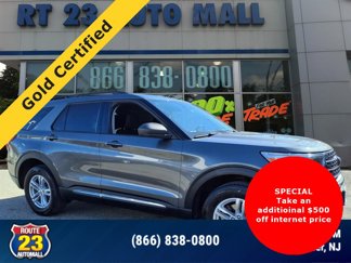 Certified 2023 Ford Explorer XLT image 1