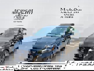 Used 2023 Nissan Altima 2.0 SR image 1