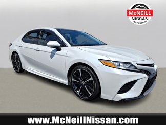 Used 2020 Toyota Camry XSE image 1