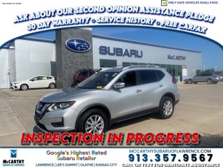 Used 2017 Nissan Rogue SV image 1
