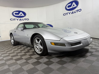 Used 1996 Chevrolet Corvette Coupe image 1