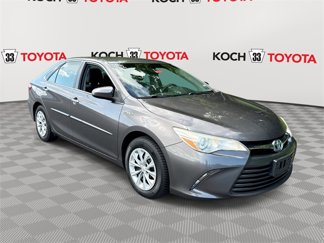 Used 2015 Toyota Camry XLE image 1