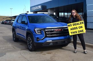 New 2025 GMC Terrain Elevation w/ Elevation Premium Package image 1