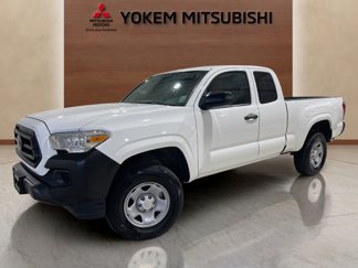 Used 2023 Toyota Tacoma SR image 1