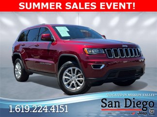 Used 2021 Jeep Grand Cherokee Laredo image 1