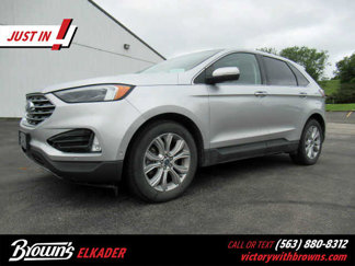 Used 2019 Ford Edge Titanium image 1