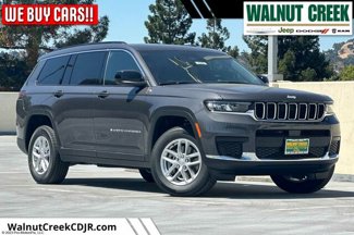 New 2025 Jeep Grand Cherokee L Laredo image 1