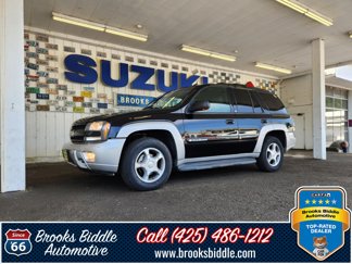 Used 2004 Chevrolet TrailBlazer LT w/ LT Preferred Equipment Group image 1