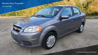 Used 2010 Chevrolet Aveo LT image 1