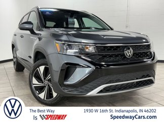 Used 2024 Volkswagen Taos SE image 1