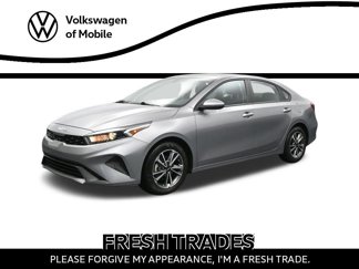 Used 2023 Kia Forte LXS image 1