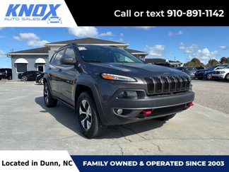 Used 2018 Jeep Cherokee Trailhawk w/ Cold Weather Group image 1