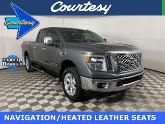 Used 2017 Nissan Titan SL image 1