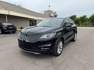 Used 2016 Lincoln MKC Select w/ Lincoln MKC Climate Package image 1