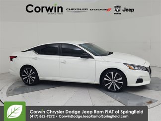 Used 2021 Nissan Altima 2.5 SR image 1