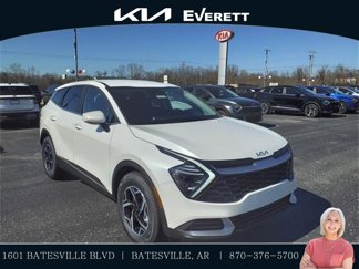 New 2025 Kia Sportage LX image 1