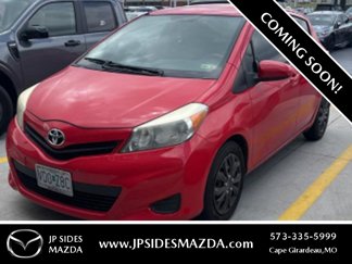 Used 2013 Toyota Yaris LE image 1
