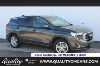 Used 2021 GMC Terrain SLE image 1