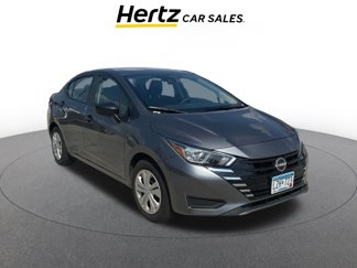 Used 2024 Nissan Versa S image 1