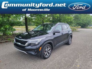 Used 2022 Kia Seltos EX image 1