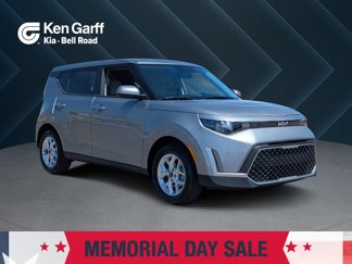 New 2025 Kia Soul LX image 1