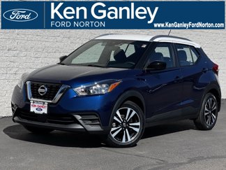 Used 2020 Nissan Kicks SV image 1