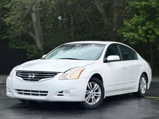 Used 2011 Nissan Altima 2.5 SL w/ 2.5SL Pkg image 1