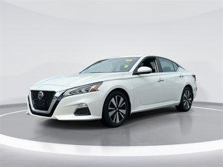 Used 2021 Nissan Altima 2.5 SV image 1
