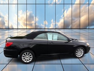 Used 2011 Chrysler 200 Touring image 1