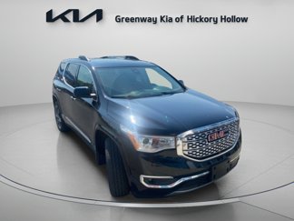 Used 2017 GMC Acadia Denali w/ Technology Package image 1