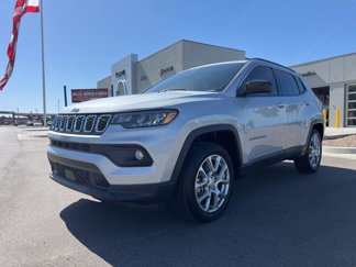 New 2024 Jeep Compass Latitude image 1