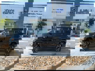 Used 2019 Jeep Compass Trailhawk image 1