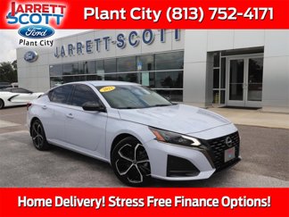 Used 2023 Nissan Altima 2.5 SR image 1