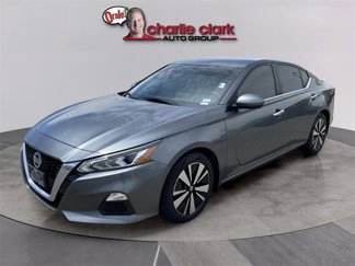 Used 2021 Nissan Altima 2.5 SV image 1