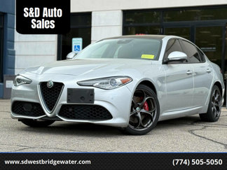 Used 2017 Alfa Romeo Giulia Ti w/ TI 19" Sport Package image 1