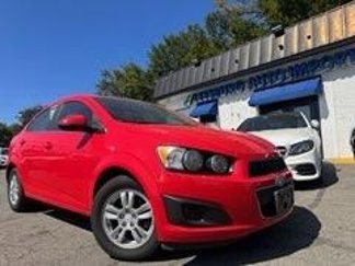 Used 2015 Chevrolet Sonic LT image 1
