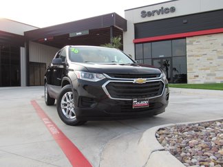 Used 2020 Chevrolet Traverse LS image 1