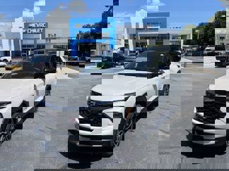New 2025 Chevrolet TrailBlazer RS w/ Convenience Package image 1