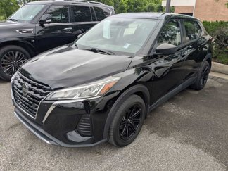 Used 2021 Nissan Kicks S image 1