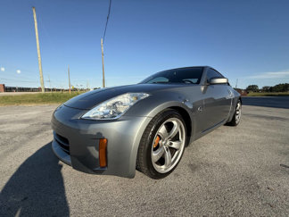 Used 2006 Nissan 350Z Grand Touring w/ (N93) Cargo Convenience Pkg image 1