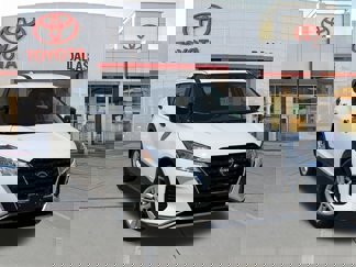 Used 2022 Nissan Kicks S image 1